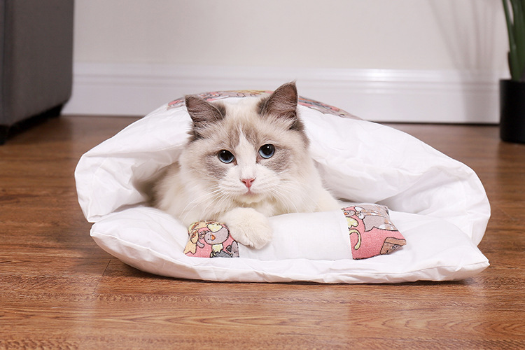 Cat Nest Cat Sleeping Bag Closed Removable and Washable Cat Bed Winter Warm Pet Bed Dog Kennel Four Seasons Universal Cat Nest Cat Sleeping Bag Closed Removable and Washable Cat Bed Winter Warm Pet Bed Dog Kennel Four Seasons Universal