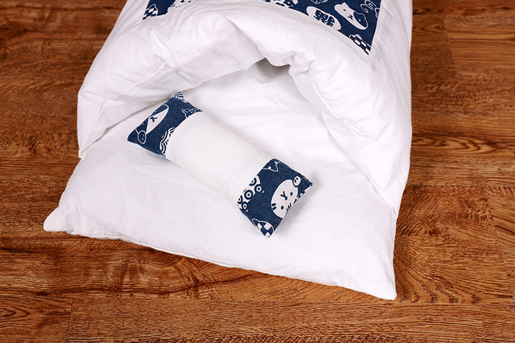 Cat Nest Cat Sleeping Bag Closed Removable and Washable Cat Bed Winter Warm Pet Bed Dog Kennel Four Seasons Universal Cat Nest Cat Sleeping Bag Closed Removable and Washable Cat Bed Winter Warm Pet Bed Dog Kennel Four Seasons Universal