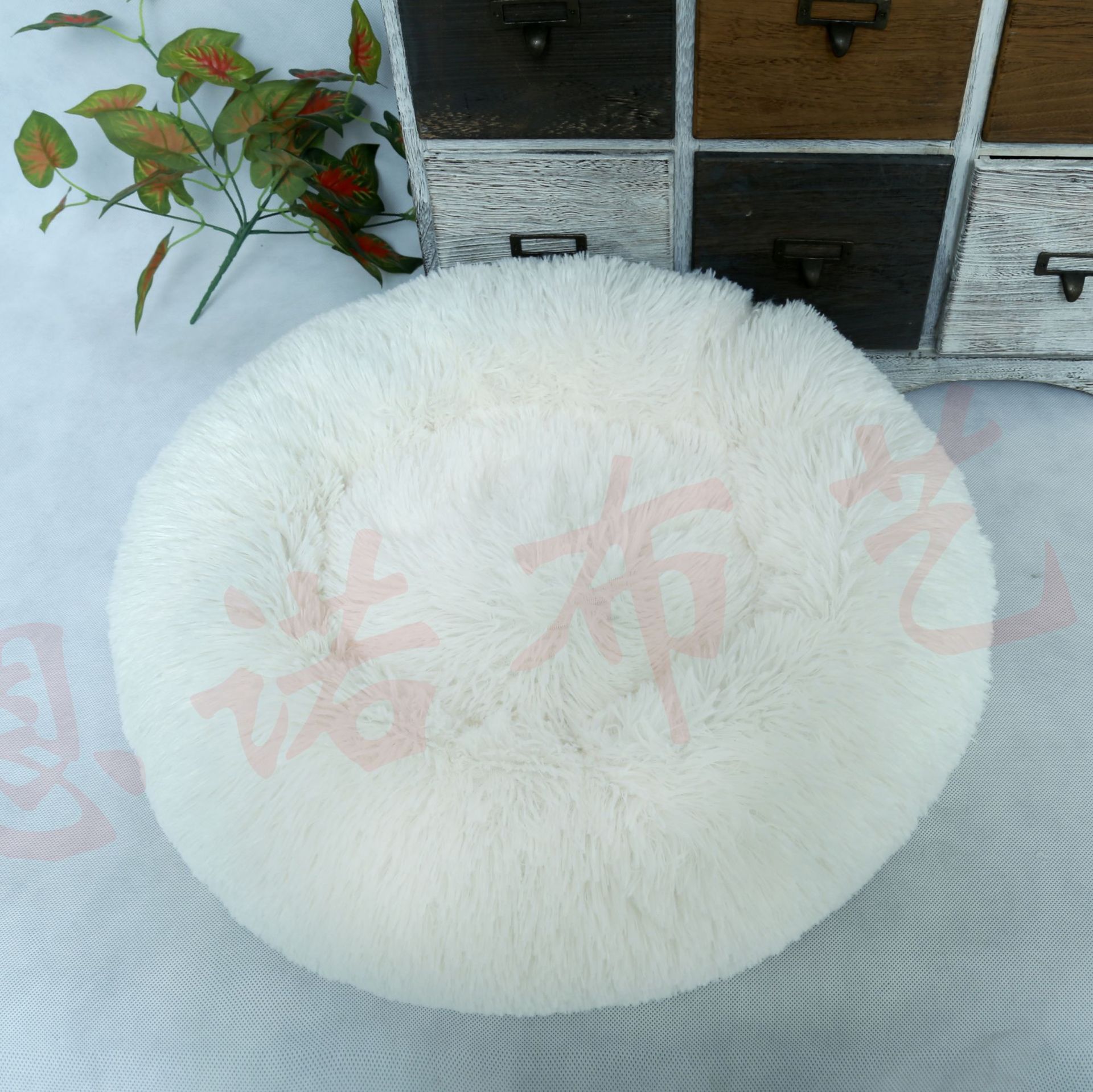 Long Velvet Kennel Cat Litter Large, Medium and Small Dog Bed round Nest Mat Four Seasons Golden Retriever Pet Supplies Long Velvet Kennel Cat Litter Large, Medium and Small Dog Bed round Nest Mat Four Seasons Golden Retriever Pet Supplies