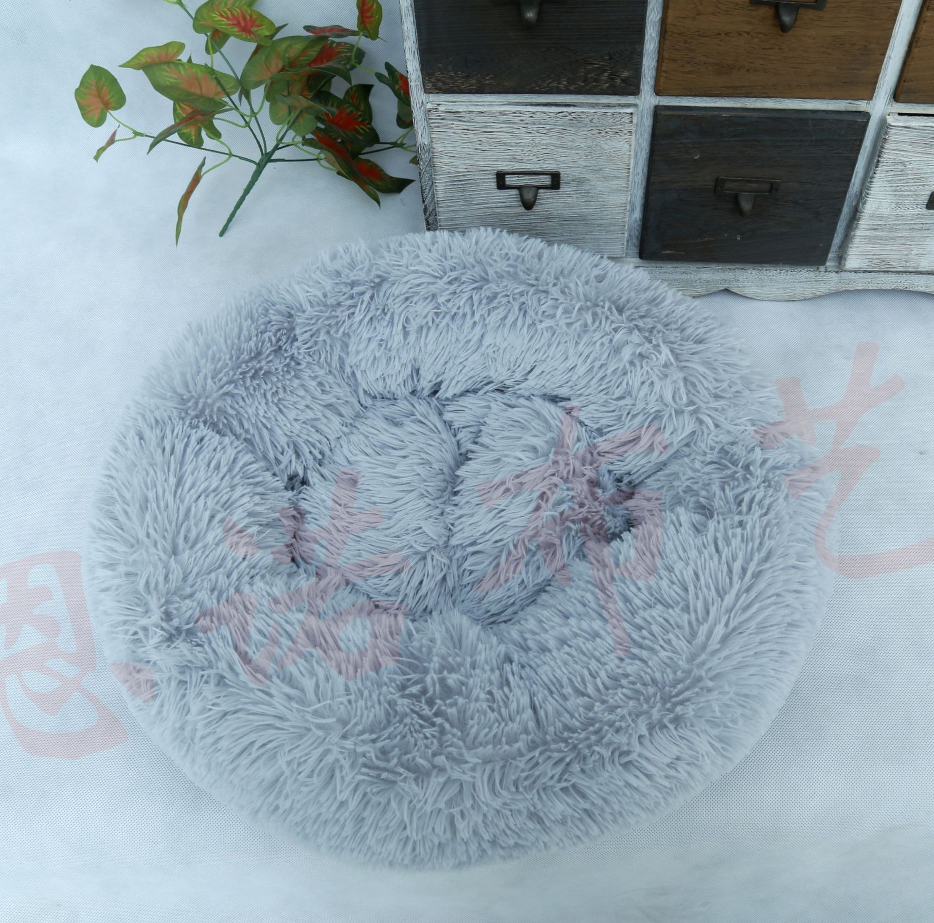 Long Velvet Kennel Cat Litter Large, Medium and Small Dog Bed round Nest Mat Four Seasons Golden Retriever Pet Supplies Long Velvet Kennel Cat Litter Large, Medium and Small Dog Bed round Nest Mat Four Seasons Golden Retriever Pet Supplies