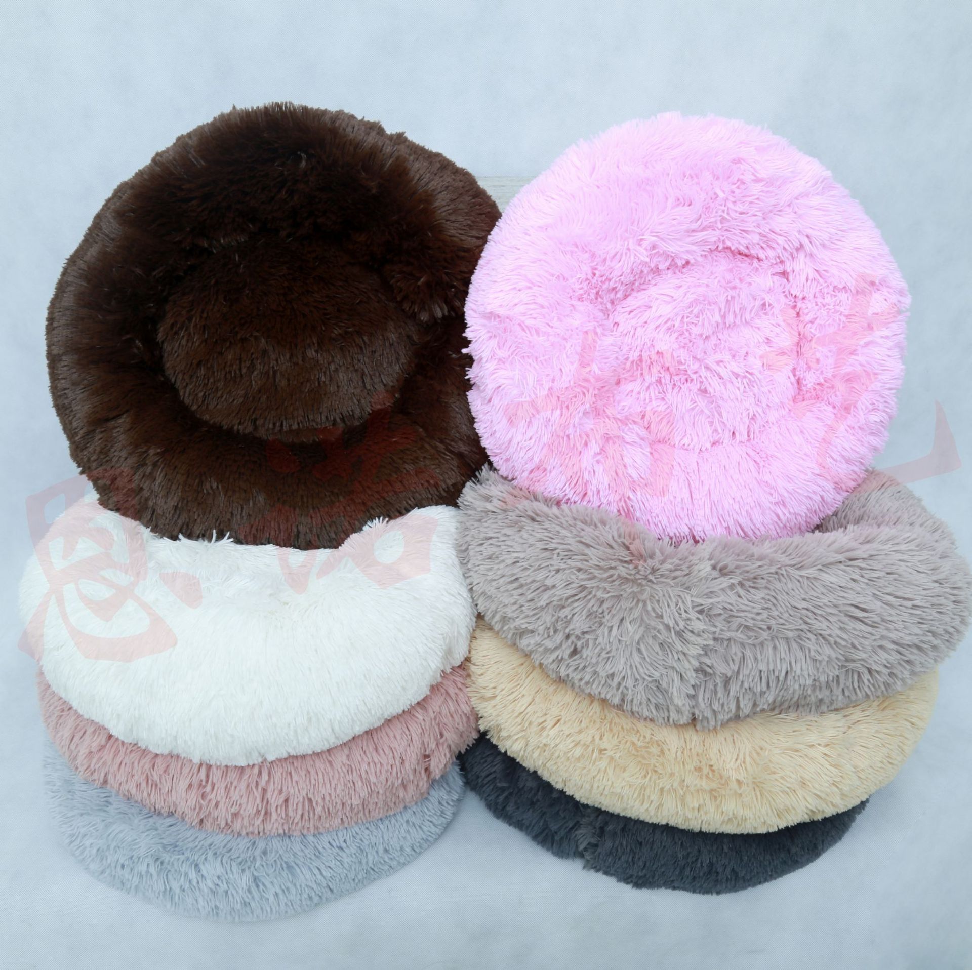 Long Velvet Kennel Cat Litter Large, Medium and Small Dog Bed round Nest Mat Four Seasons Golden Retriever Pet Supplies Long Velvet Kennel Cat Litter Large, Medium and Small Dog Bed round Nest Mat Four Seasons Golden Retriever Pet Supplies