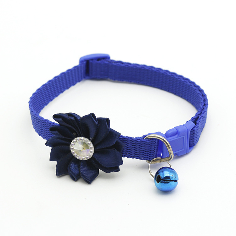 1.0 Pet Bell Flower Collar Dog Collar Cat Collar Factory-Operated Wholesale 1.0 Pet Bell Flower Collar Dog Collar Cat Collar Factory-Operated Wholesale