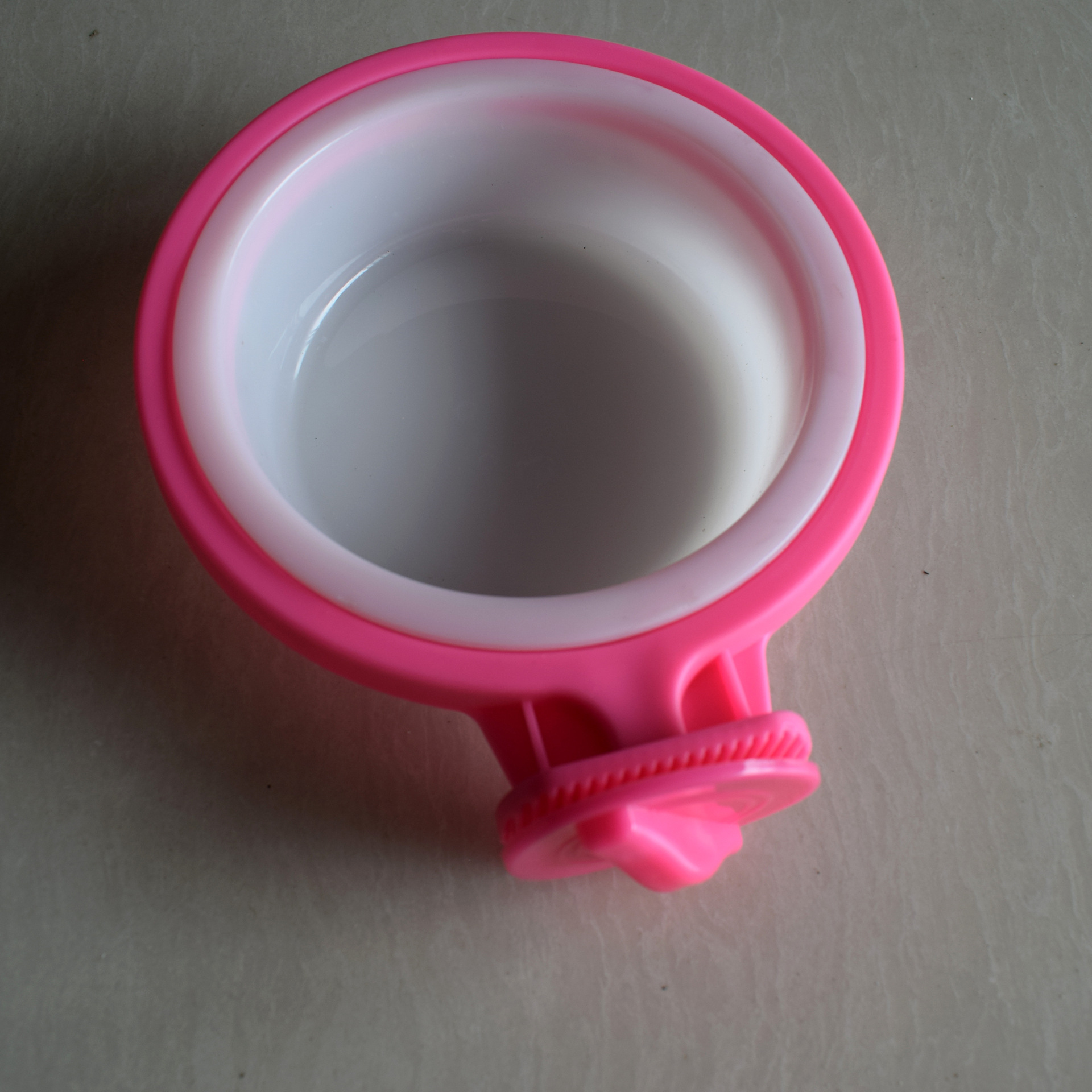 Factory Wholesale Hanging Single Double Bowl Pet Food Basin Basin Dog Cat Cage Food Bowl Water Bowl Hanging Bowl