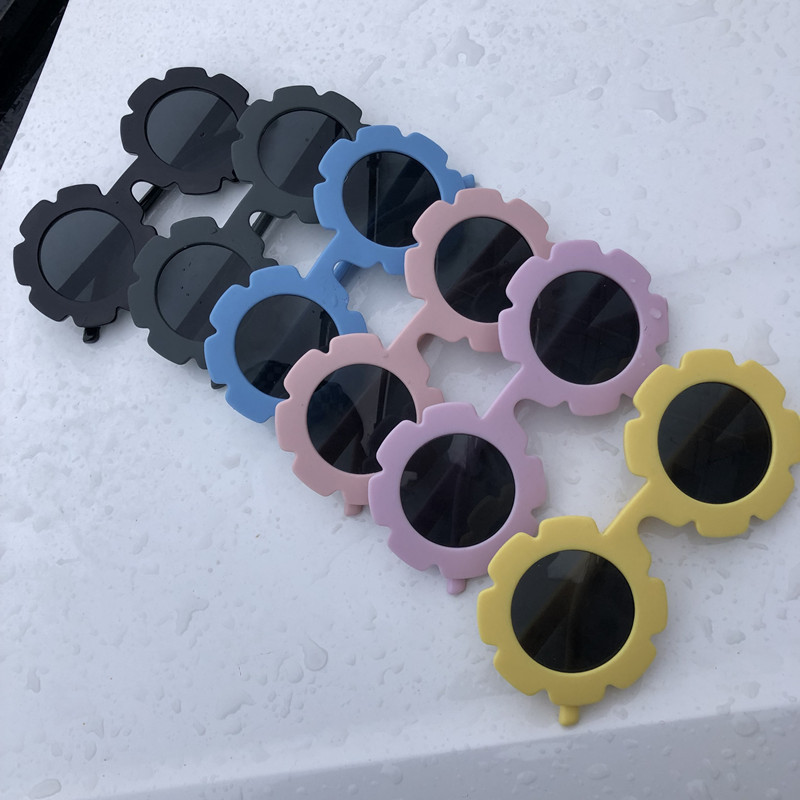 Toy Glasses Trendy Fashion Baby Sunglasses Eyes Girls and Boys Cute Cartoon Flower Toy Glasses Glasses Toy Glasses Trendy Fashion Baby Sunglasses Eyes Girls and Boys Cute Cartoon Flower Toy Glasses Glasses