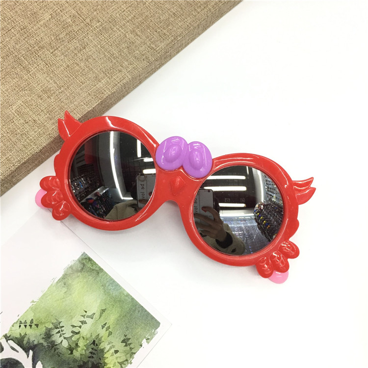 Children's sunglasses new anti-uv sunglasses for children fashionable men and women glasses baby cute toy glasses frame Children's sunglasses new anti-uv sunglasses for children fashionable men and women glasses baby cute toy glasses frame