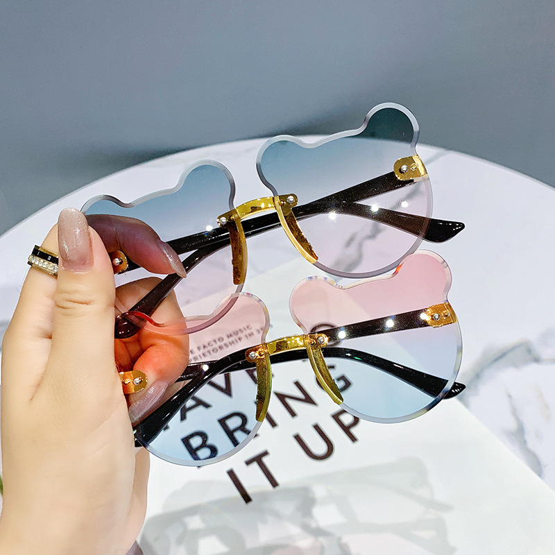 Children&#039;s Toy Glasses Cartoon Cute Discolored Sunglasses New Korean Style Frameless Small Face Cats&#039; Eye Sunglasses Women