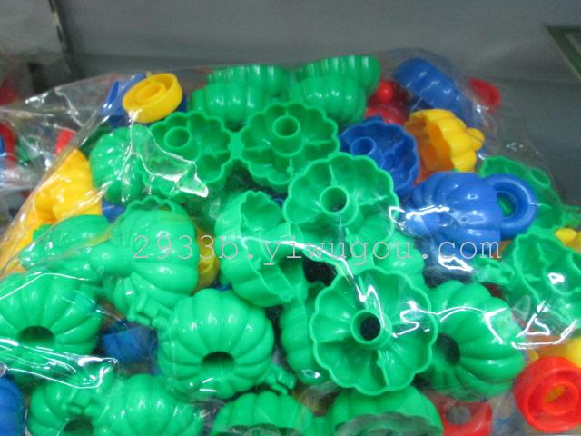 Plastic building block toys fruit spell insert building blocks children's jigsaw puzzles Plastic building block toys fruit spell insert building blocks children's jigsaw puzzles