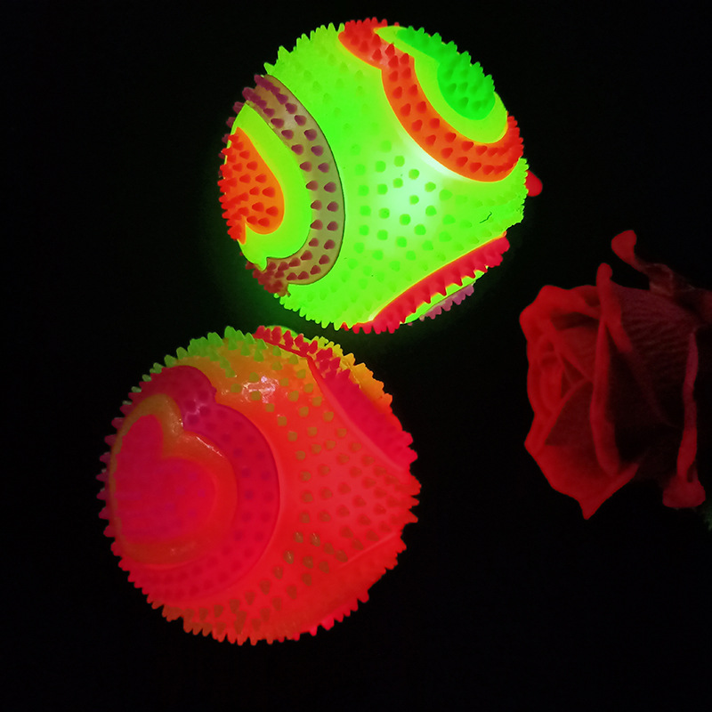 Glowing massage ball 7.5 cm bouncy ball flashing heart football with string and whistle piercing ball Glowing children 's toy