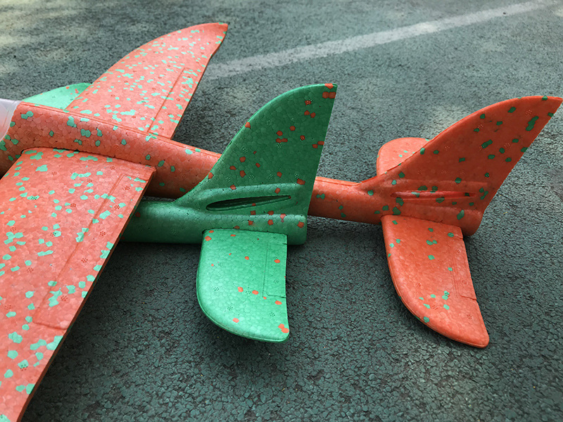 Plane Toy Bubble Plane Luminous Toys Hand Throw Plane 48 Cm38cm Model Airplane Children Glider Outdoor Parent-Child Plane Toy Bubble Plane Luminous Toys Hand Throw Plane 48 Cm38cm Model Airplane Children Glider Outdoor Parent-Child