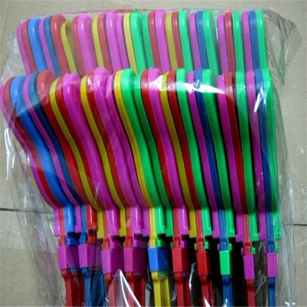 Large Clap Trap Wholesale Small Hand-Shape Swatter Yiwu Toy Pat Palm Plastic Plastic Clap Hands Applauding Bats Cheering Props Large Clap Trap Wholesale Small Hand-Shape Swatter Yiwu Toy Pat Palm Plastic Plastic Clap Hands Applauding Bats Cheering Props