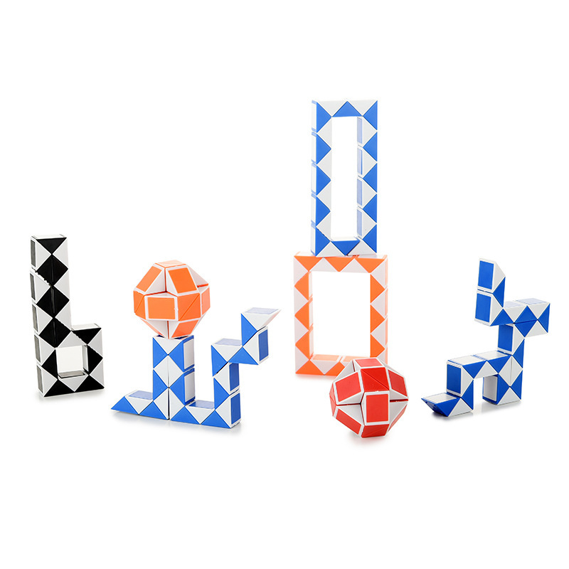 Trick Skull Color Soft Rubber Skeleton Model Halloween prank Toy Trick Skull Color Soft Rubber Skeleton Model Halloween prank Toy