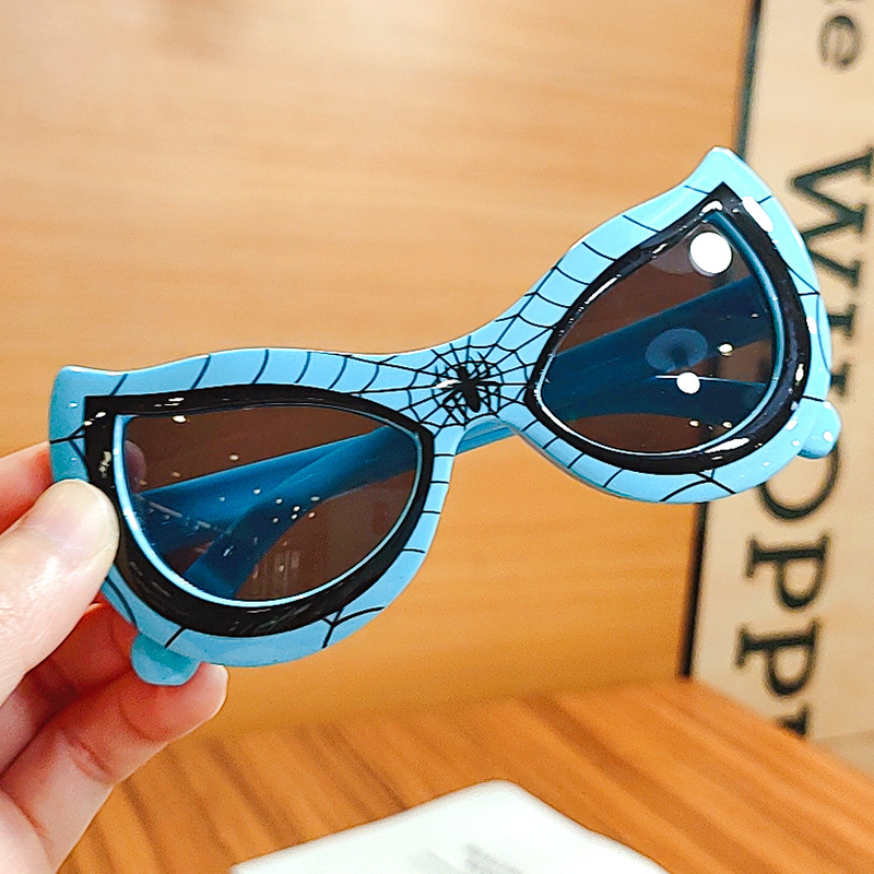 Kid's Eyewear UV-Proof Sunglasses Spider-Man Sunscreen for Boys Sunglasses Toy Glasses