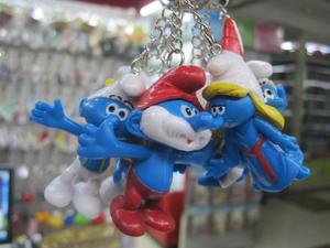 Authentic cheap wholesale Keychain Smurmurfs cartoon the Smurfs animated Smurf jewelry manufacturers