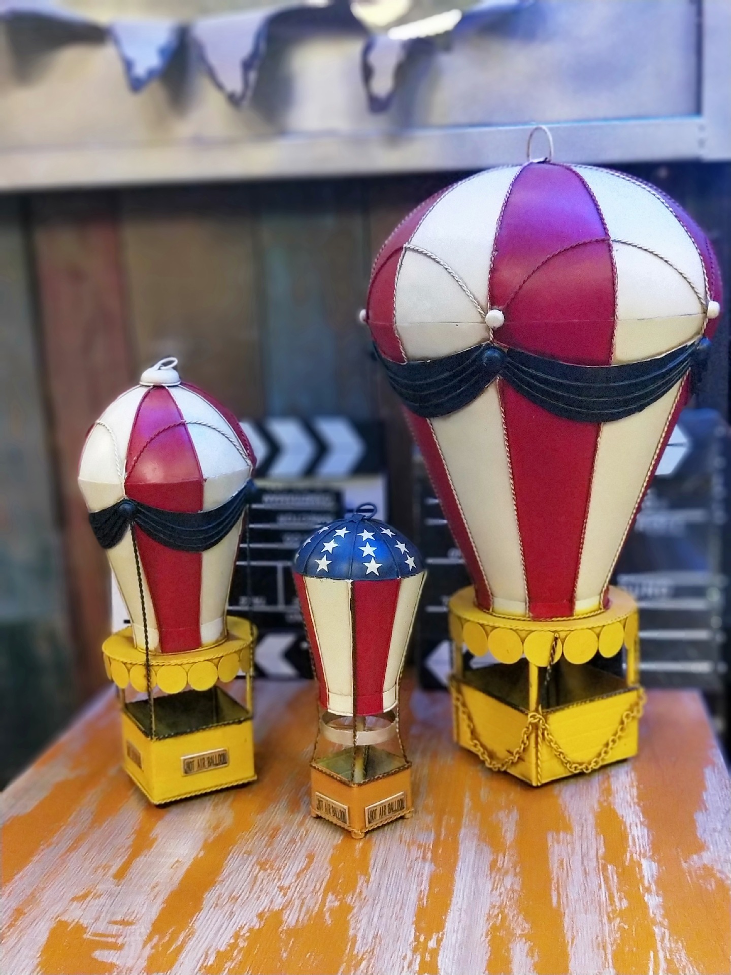 Antique tin decorative model for the 18th century French hot-air balloon bar western restaurant hanging home decoration