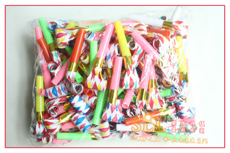 Factory Wholesale 6cm Square Paper Blowing Dragon Children's Birthday Party Supplies Birthday Whistle Cheering Props Factory Wholesale 6cm Square Paper Blowing Dragon Children's Birthday Party Supplies Birthday Whistle Cheering Props
