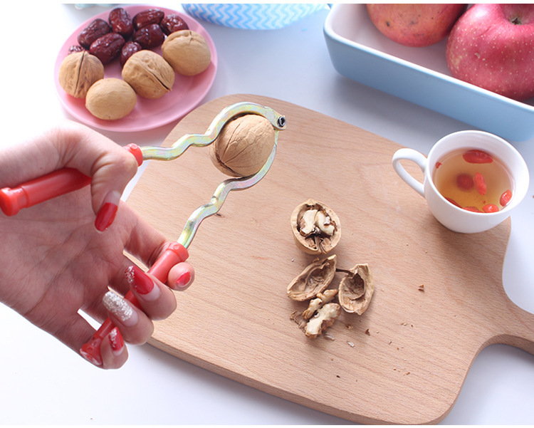 Kitchen Multi-Functional Walnut Cracker Nut Tongs Walnut Peeler Nutcracker Walnut Pliers Factory Direct Sales