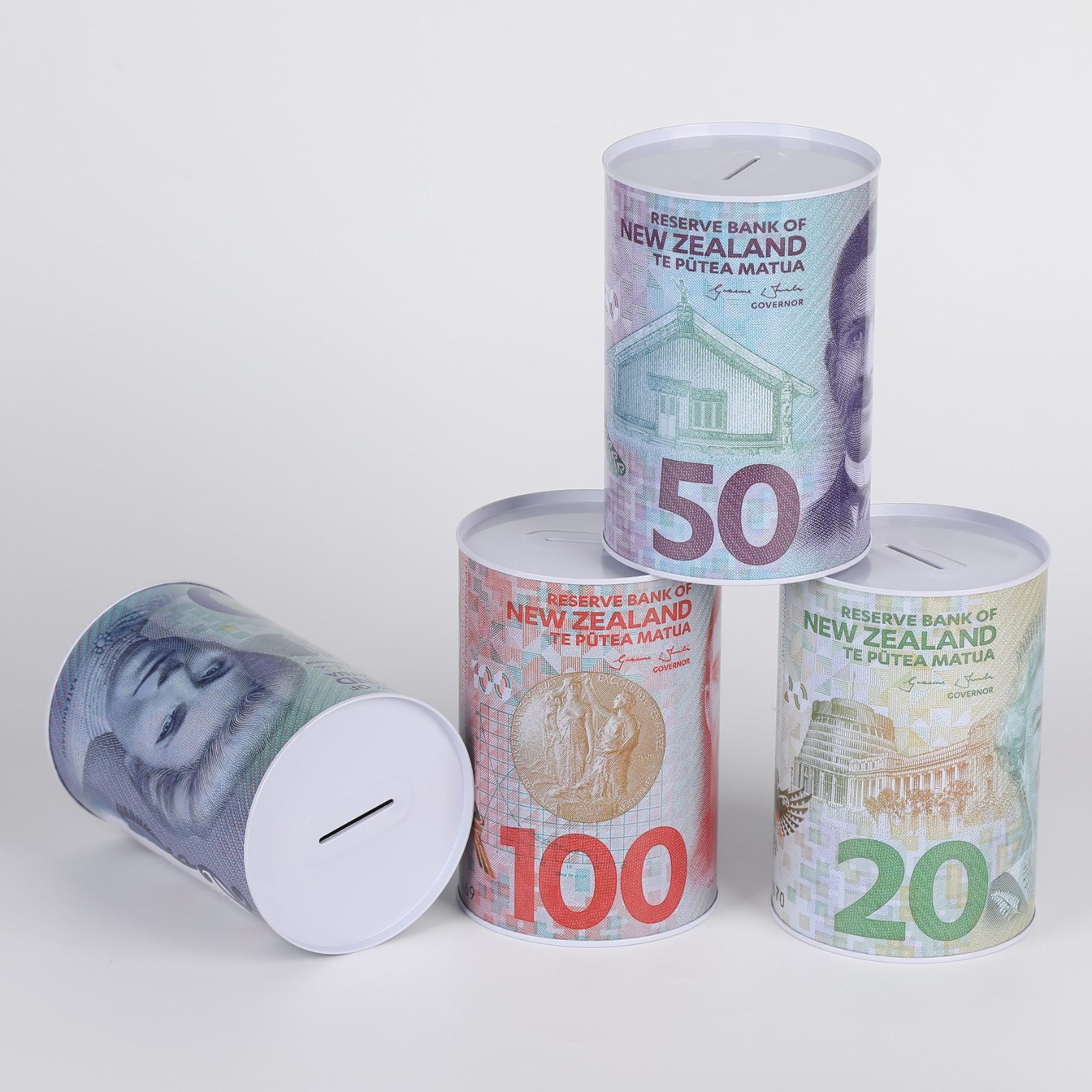 Creative Piggy Bank Iron Sheet Money Box Large Size Saving Box Piggy Bank Oversized