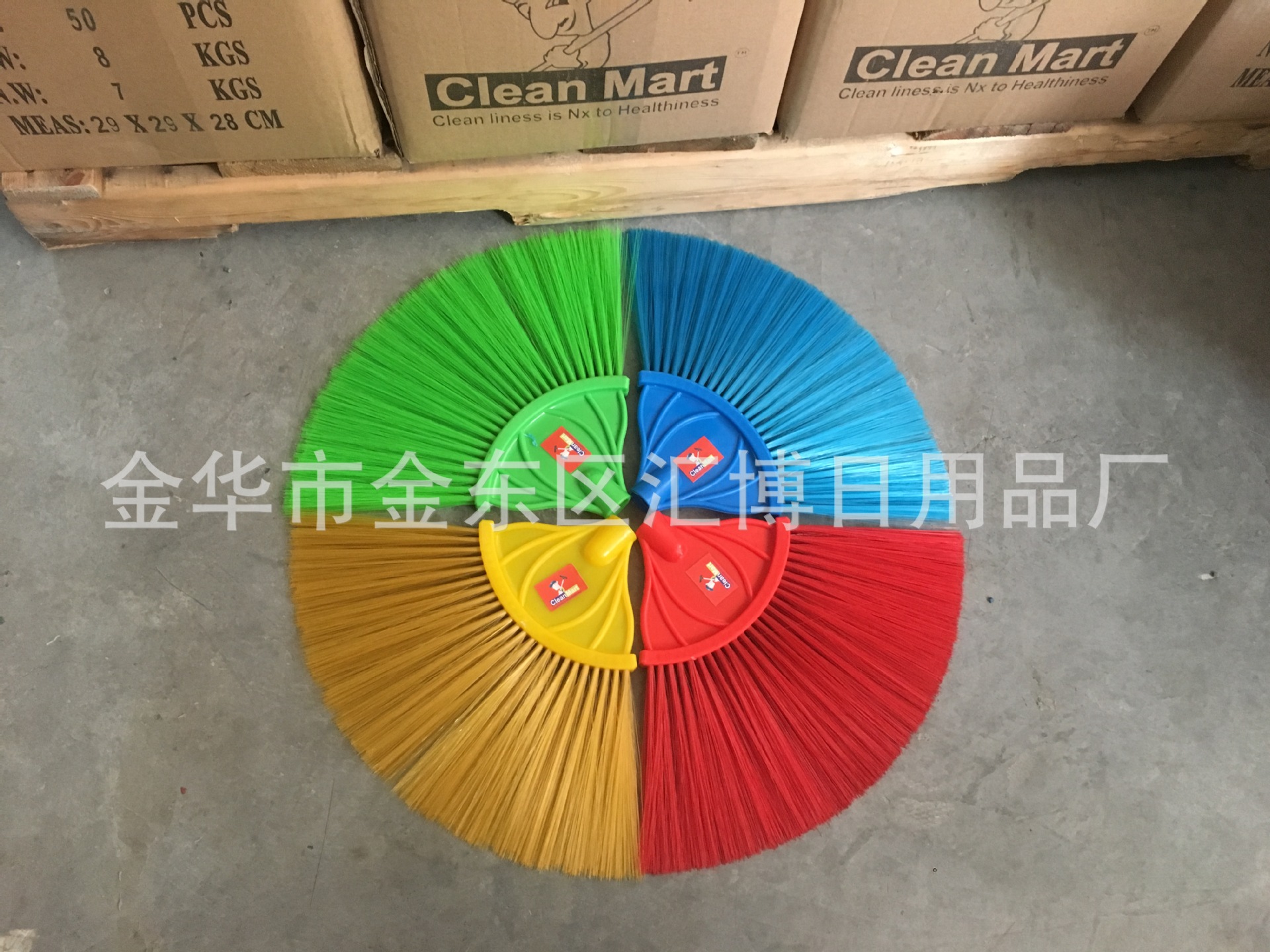 Factory Direct Sales Retractable Plastic Fan-Shaped Broom Head Dust Brush Ceiling Brush Duster Spider Web Brush