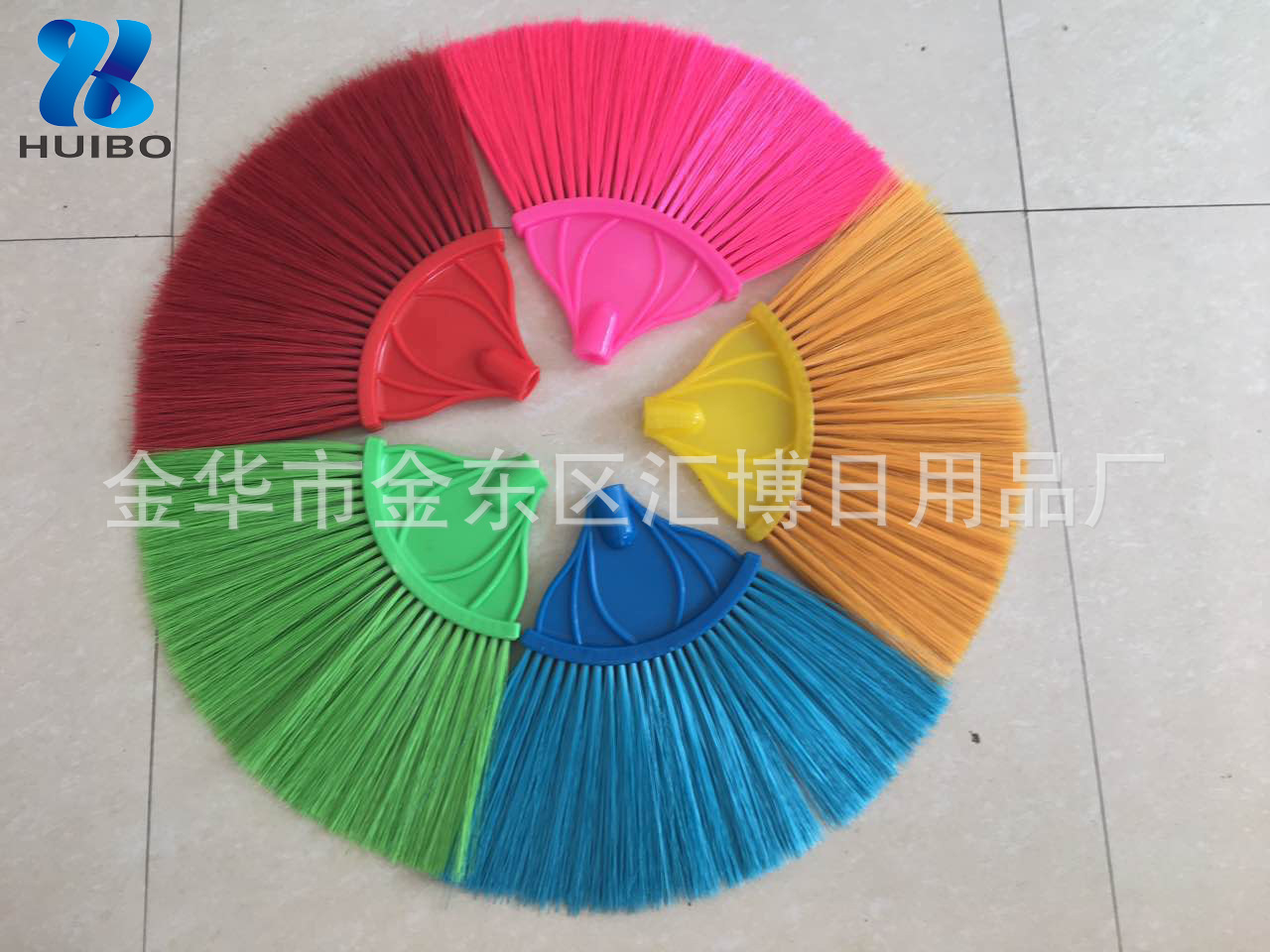 Factory Direct Sales Retractable Plastic Fan-Shaped Broom Head Dust Brush Ceiling Brush Duster Spider Web Brush