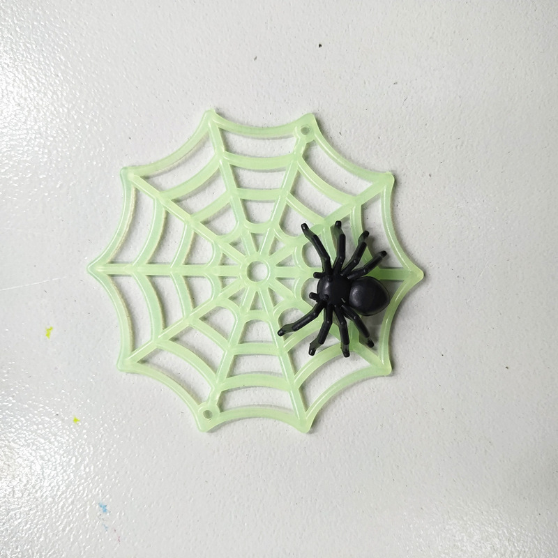 Artificial Spider Black Luminous Halloween Plastic Toy Mini Cotton Spider 3 Specifications