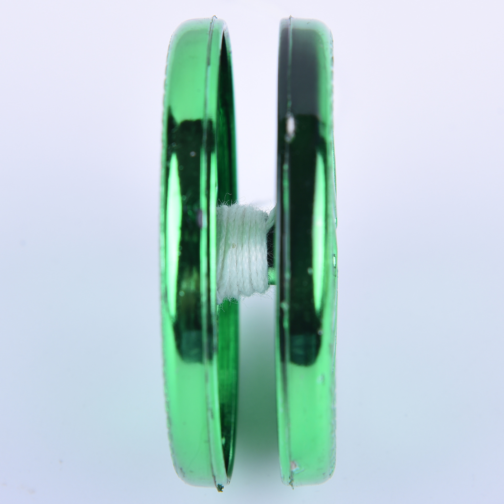 Children&#039;s toy stand sells plastic mini cartoon yo-yo kindergarten gift yo-yo yoyo ball