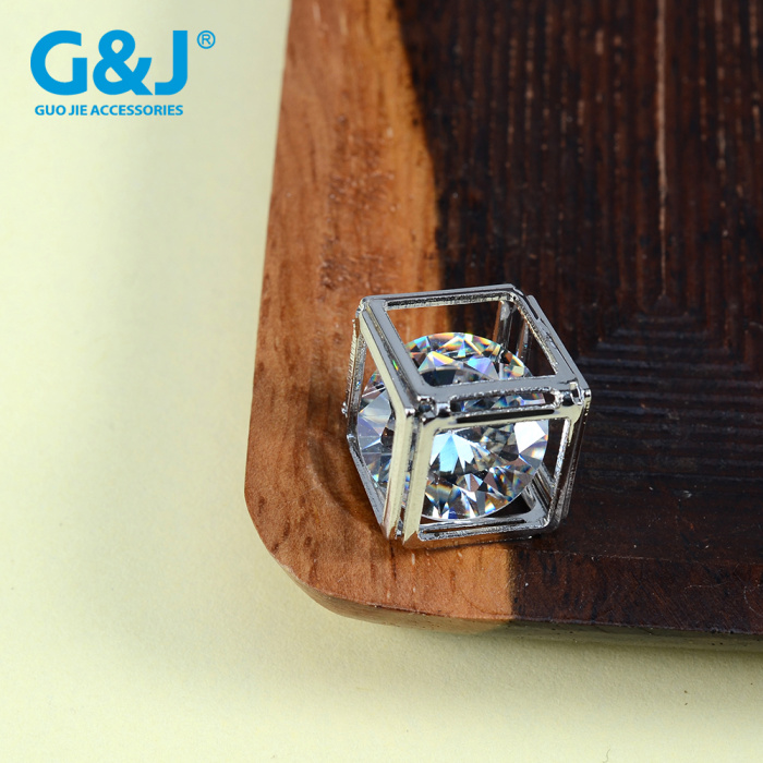 Four square cube hollow pendant crystal zircon of love magic square decoration button