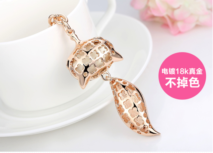 The new Fox diamond key Koudian drill key buckle alloy car hanging bag