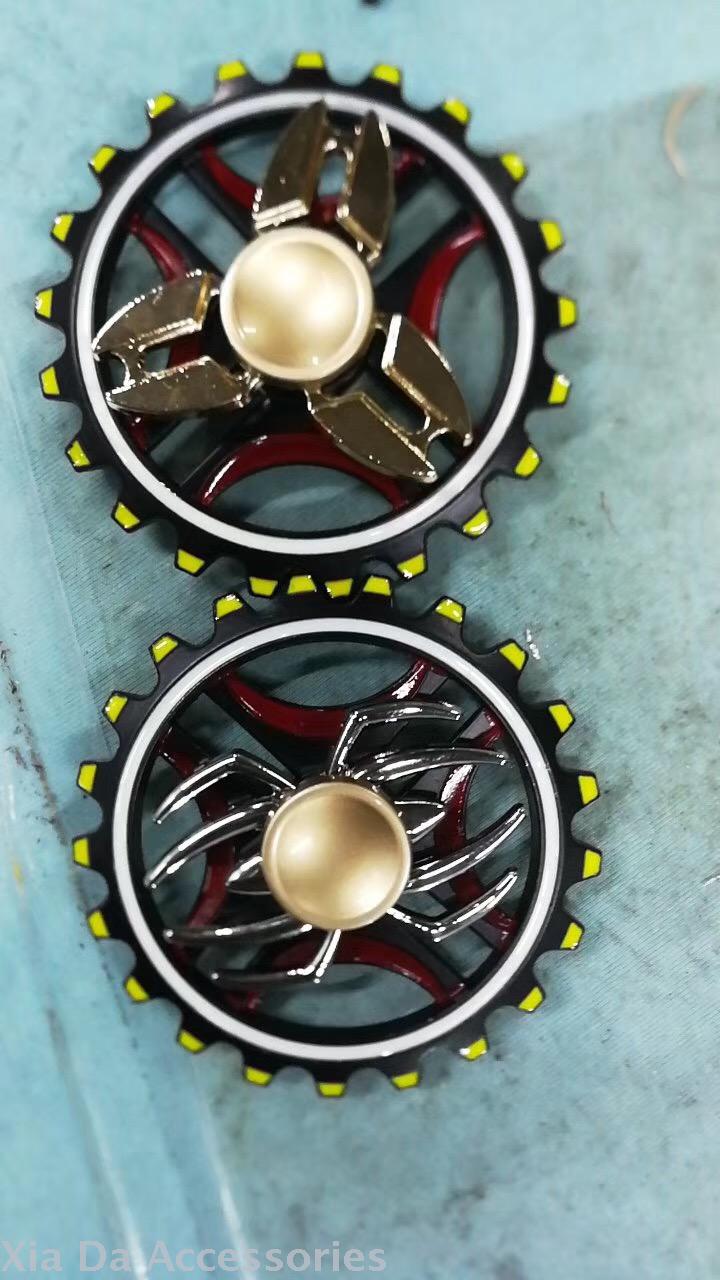 Hand spinner fingertip Gyro Zinc alloy Gyro 2-8 yuan Hand spinner fingertip Gyro Zinc alloy Gyro 2-8 yuan
