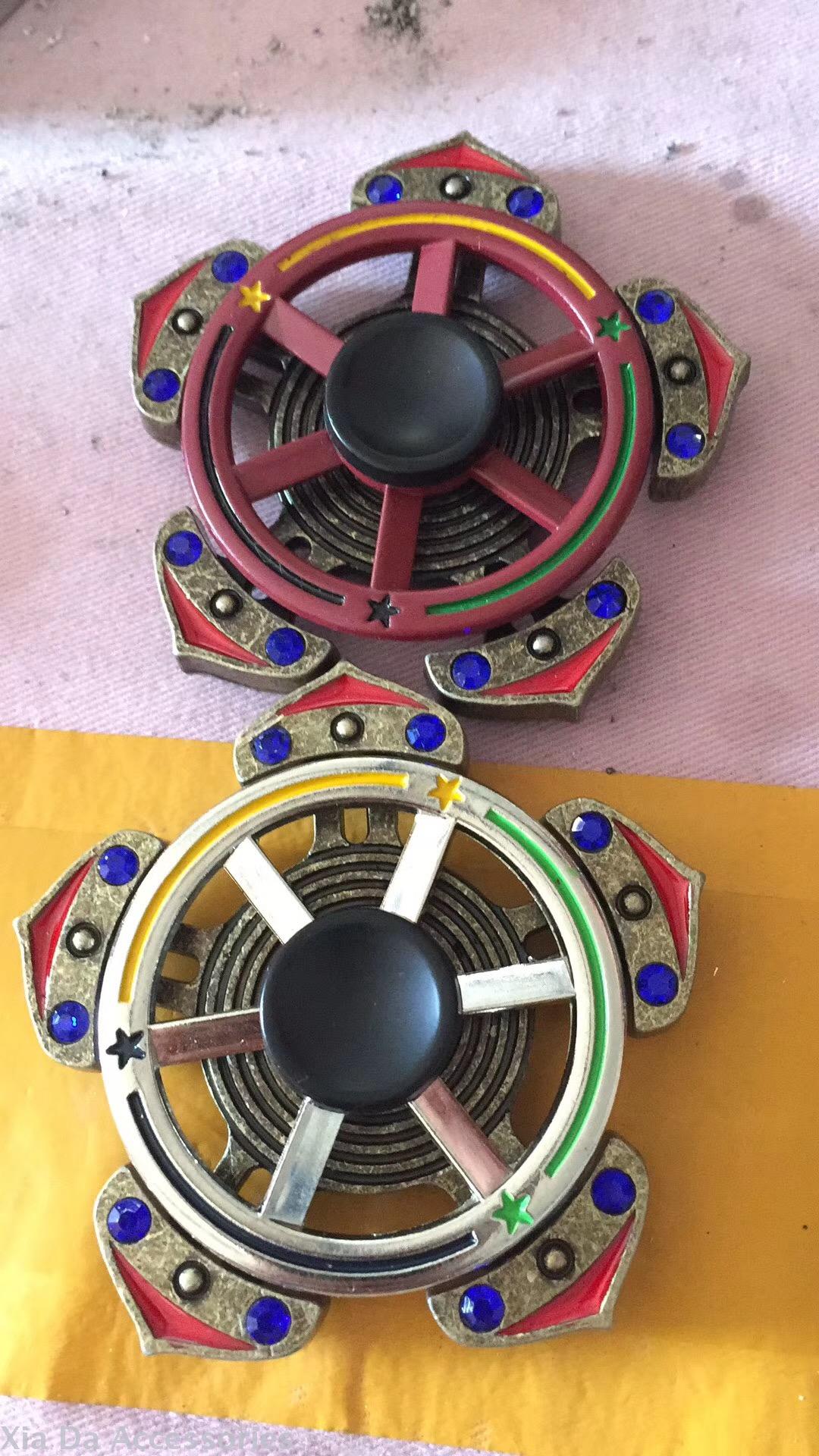 Hand spinner fingertip Gyro Zinc alloy Gyro 2-8 yuan Hand spinner fingertip Gyro Zinc alloy Gyro 2-8 yuan