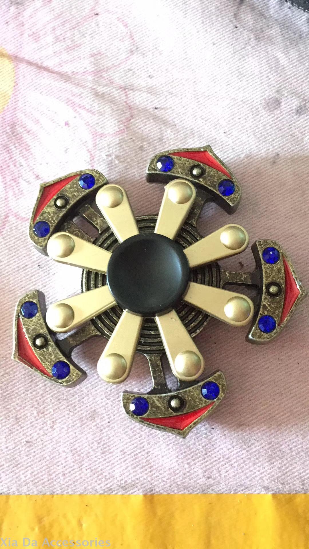 Hand spinner fingertip Gyro Zinc alloy Gyro 2-8 yuan Hand spinner fingertip Gyro Zinc alloy Gyro 2-8 yuan