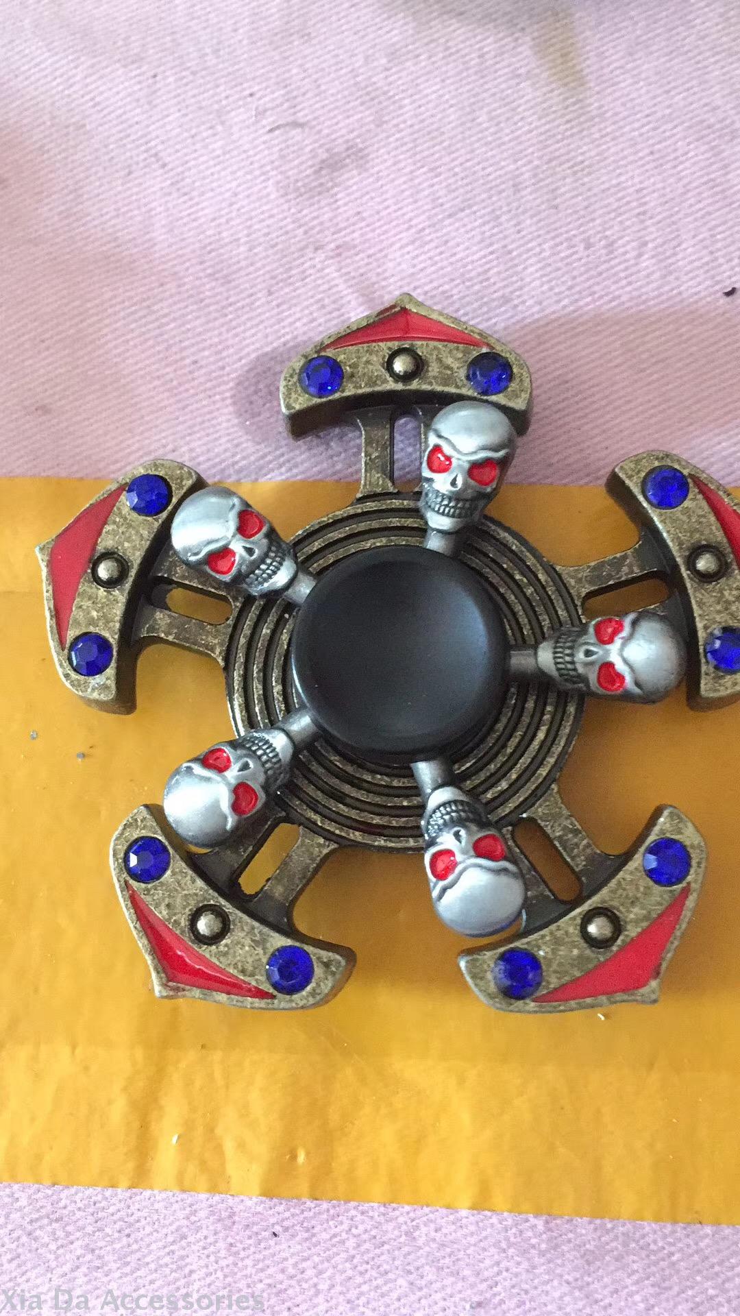 Hand spinner fingertip Gyro Zinc alloy Gyro 2-8 yuan Hand spinner fingertip Gyro Zinc alloy Gyro 2-8 yuan