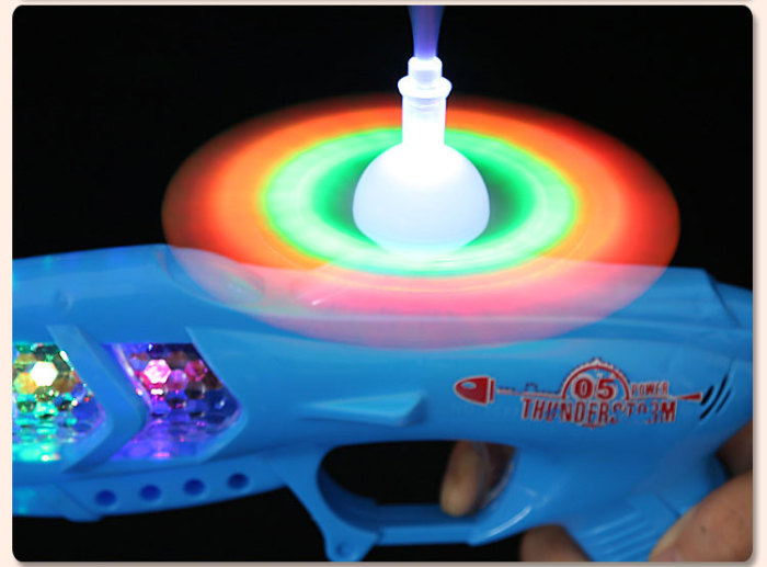 Gun electric light toy gun projection music boy 3-6 years old assault rifle 9.9 yuan for sale.