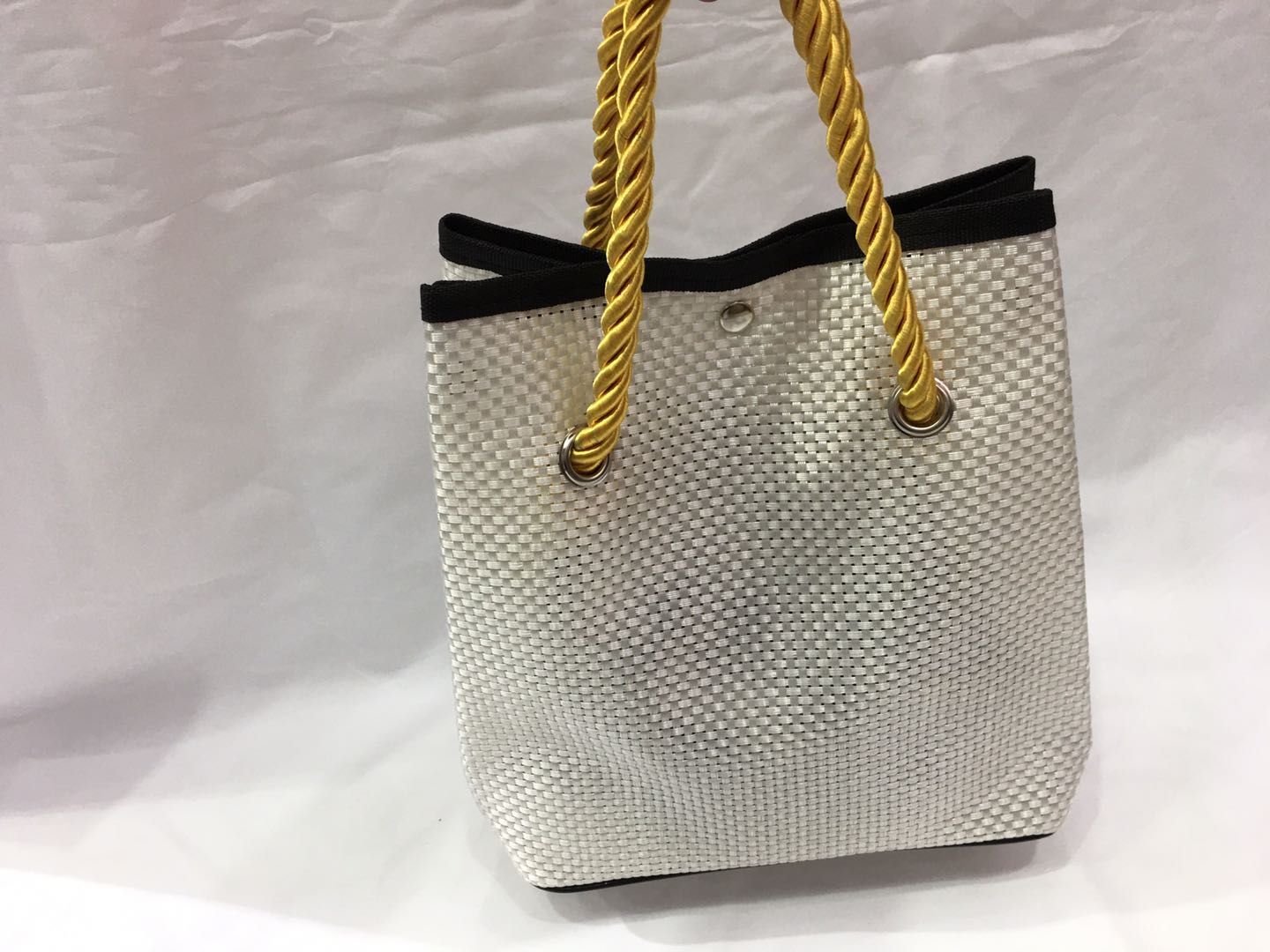Factory Direct Sales Wash Bag Handbag Bath Bag Swimming Bag Bath Cosmetic Bag Large Capacity Can Also Be Customized Factory Direct Sales Wash Bag Handbag Bath Bag Swimming Bag Bath Cosmetic Bag Large Capacity Can Also Be Customized