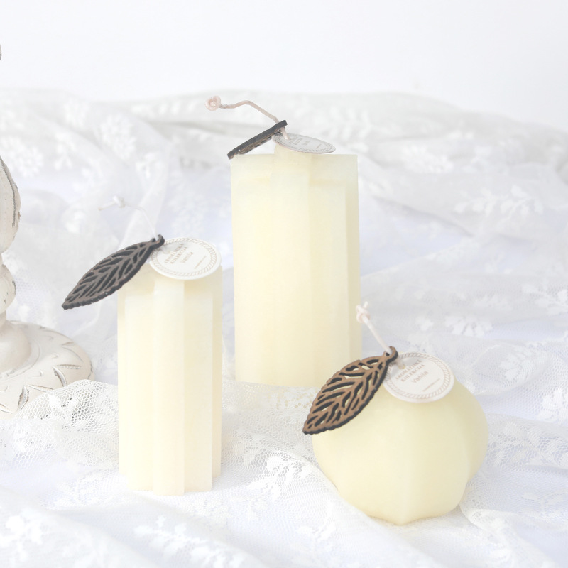 ROMANTIC TIMES Aromatherapy Candle Soothing the Nerves and Helping Sleep Incense Household Romantic Fragrance Purifying Air Large Fragrance