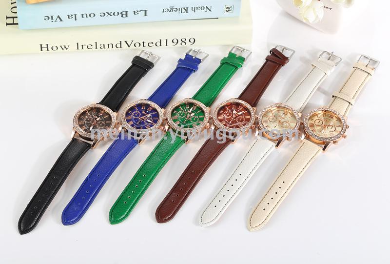 Blonde candy color Geneva double level watch three diamond students table