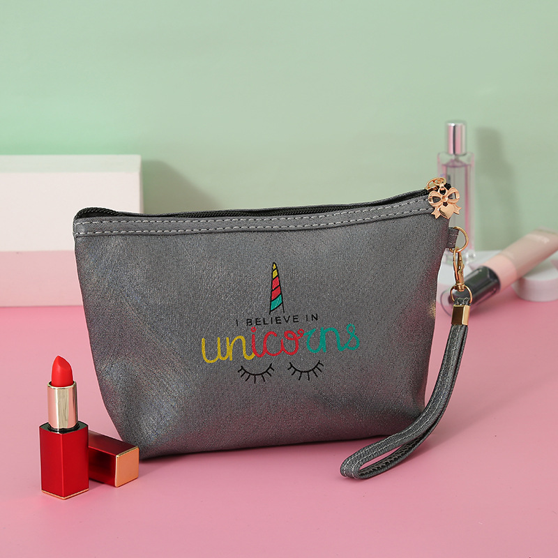 Net Red Cosmetic Bag Ins Portable Large Capacity Travel Toiletry Bag Skin Care Products Girl Heart Buggy Bag Factory Wholesale