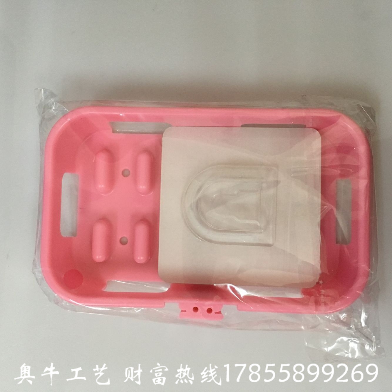 Non-perforated non-trace soap box A creative magic paste non-trace soap box nano wire-drawing ash strong paste soap box Non-perforated non-trace soap box A creative magic paste non-trace soap box nano wire-drawing ash strong paste soap box