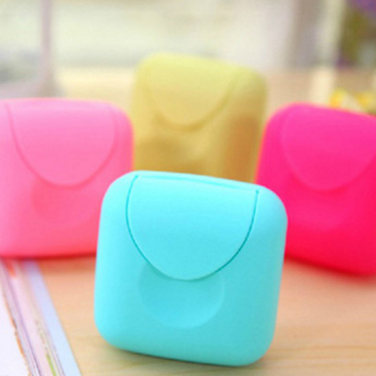 Factory Wholesale Plastic Soap Dish Portable Travel Seal Transparent Small Drain with Cover Plastic Soap Box