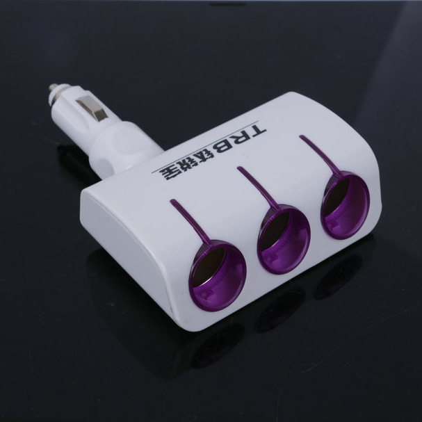 Straight - plug - mounted three - hole cigarette lighter car a three - power supply sub - charger car supplies.