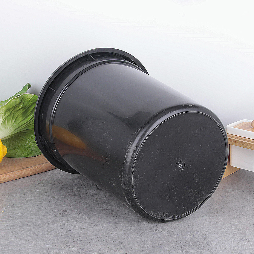 Factory Stainless Steel Trash Can Thickened Pedal Barrel round Household Bucket Hong Kong-Style Dustbin Waste bins Factory Stainless Steel Trash Can Thickened Pedal Barrel round Household Bucket Hong Kong-Style Dustbin Waste bins