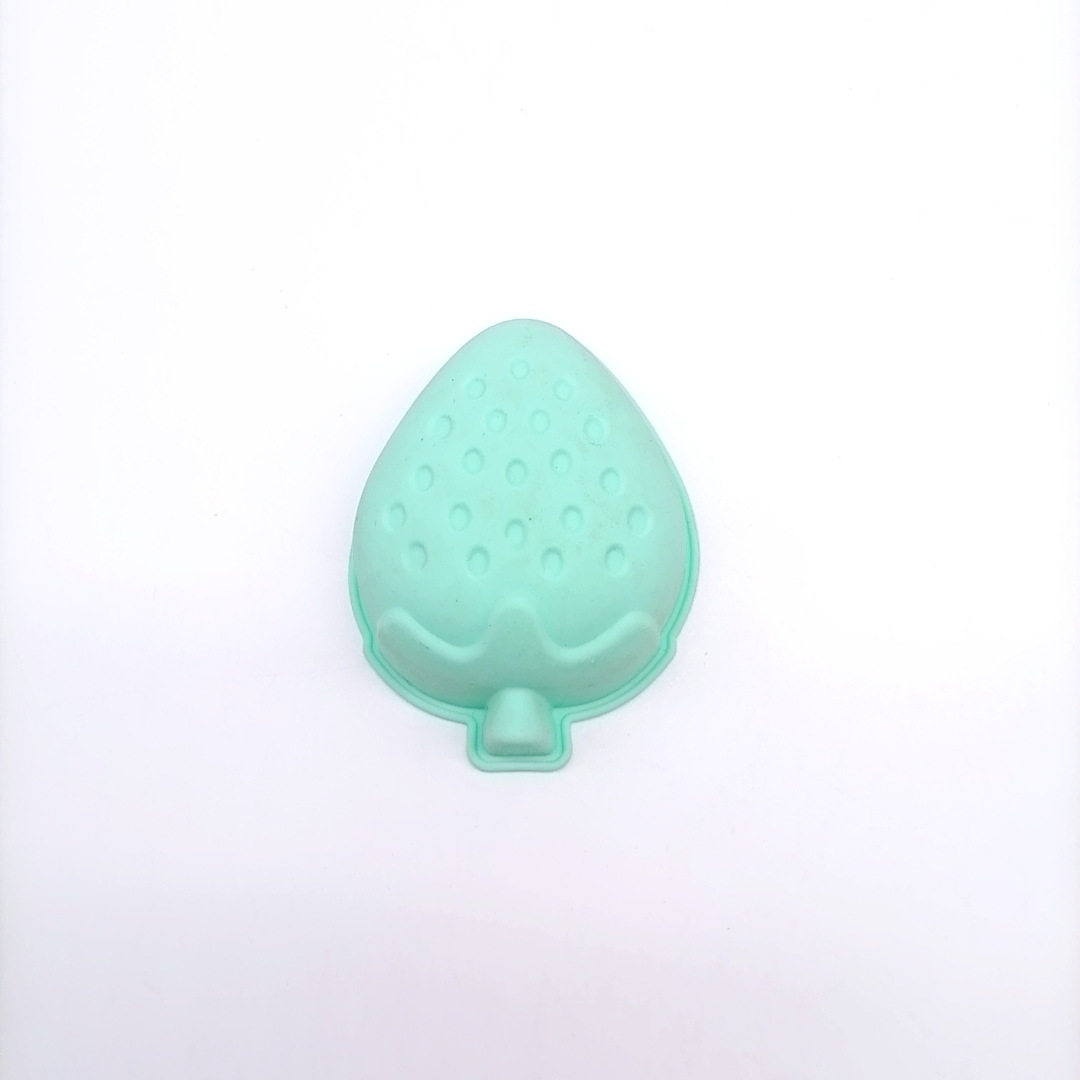 DIY Bear Strawberry Insect Cake Mold Chocolate Biscuit Mold Non-Toxic Tasteless Silicone Mold Wholesale
