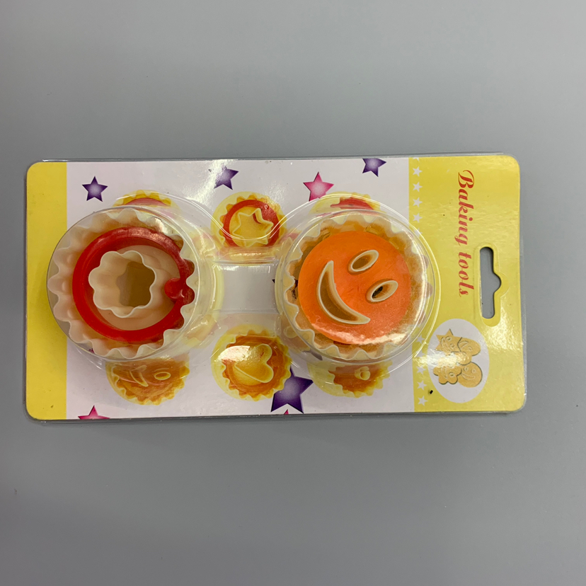 Plastic Biscuit Mold Printing Tool Smiling Face Biscuit Mold Cookie Cake Mold Plastic Biscuit Mold Printing Tool Smiling Face Biscuit Mold Cookie Cake Mold