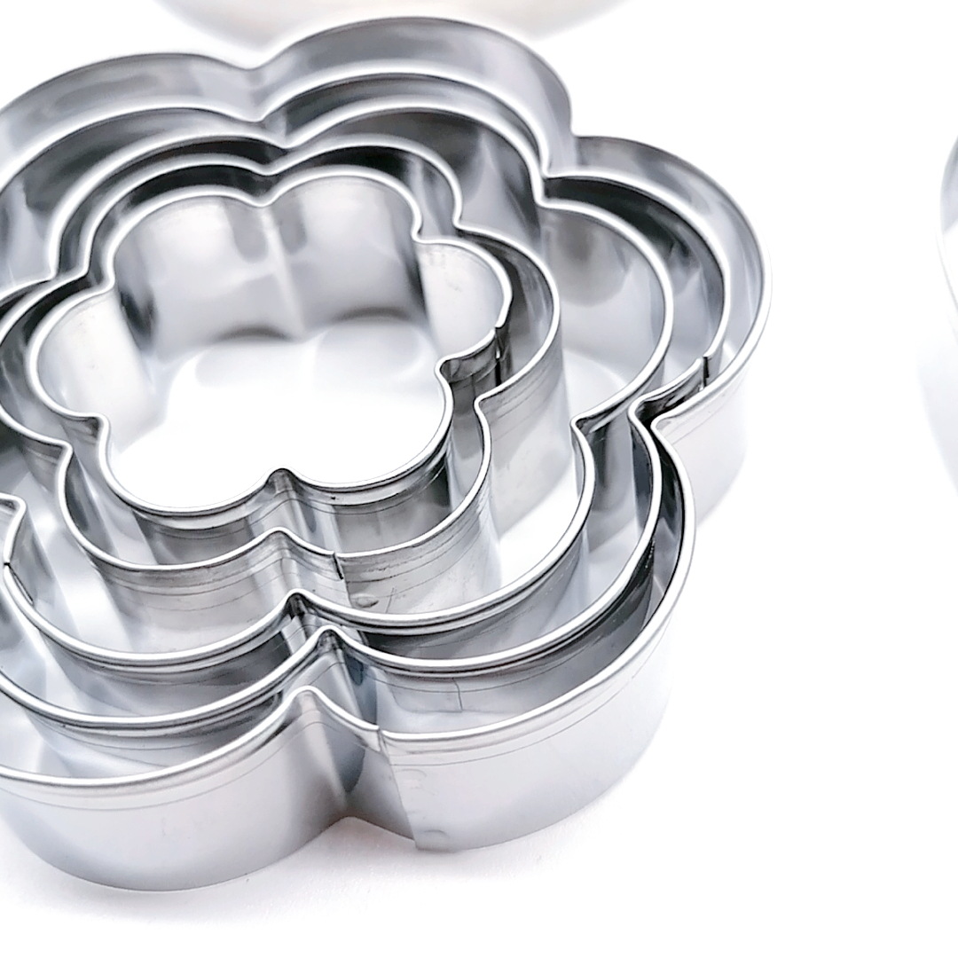 PVC Boxed Stainless Steel Biscuit Mold Baking Tools Irregular Biscuit Mold DIY Mold Suit 5PC