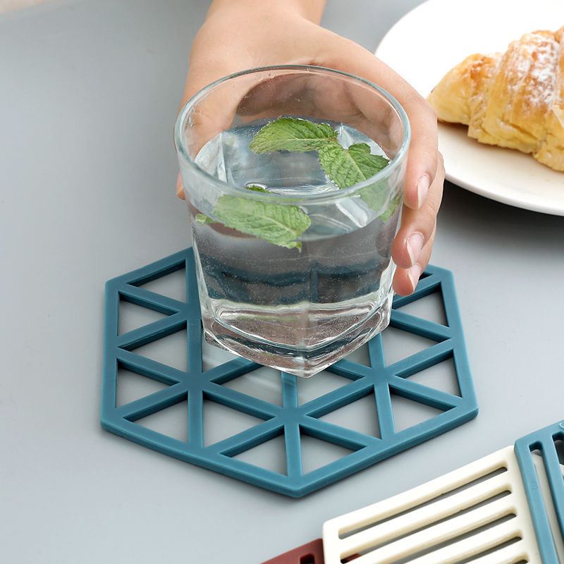 Mat Nordic Style Home Supplies High Temperature Resistance Silicone Thermal Insulation Pad NonSlip and Hot Coasters