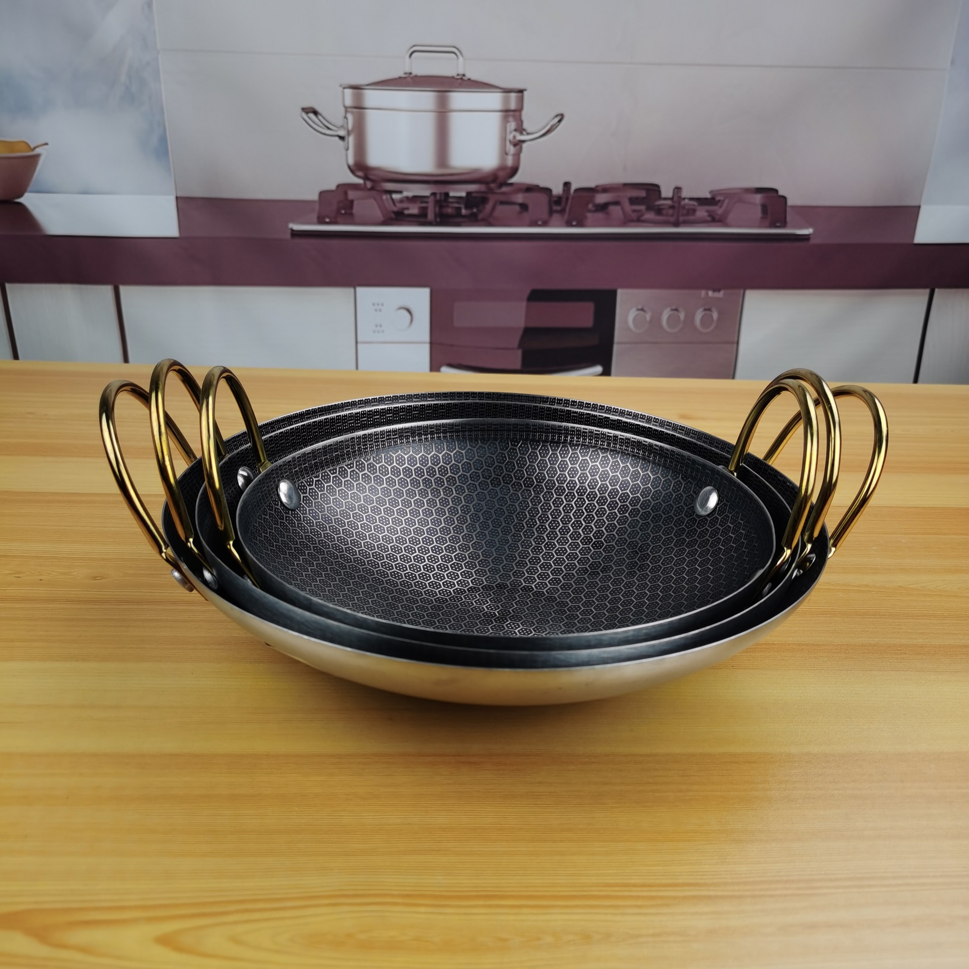 Non-Stick Hot Pot Korean Style Alcohol Pot Honeycomb Non-Stick Pan Fire Stewed Pot Golden Ear round Bottom Bar Jinding Non-Stick Hot Pot Korean Style Alcohol Pot Honeycomb Non-Stick Pan Fire Stewed Pot Golden Ear round Bottom Bar Jinding