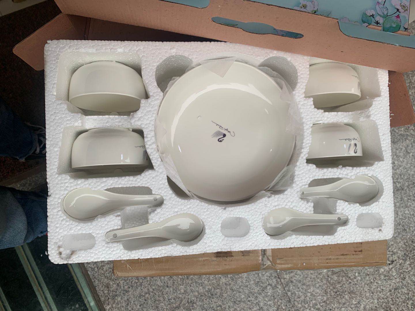 Swan Ceramic 2 Bowl 2 Spoon Color Box Gift Box Packaging Swan Ceramic 2 Bowl 2 Spoon Color Box Gift Box Packaging