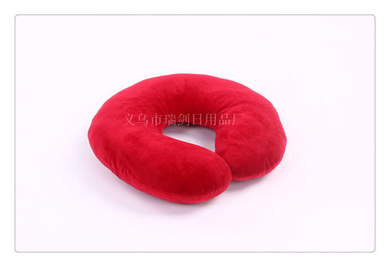U-shaped neck pillow head back neck pillow travel by train car plane pillow solid color U-shaped neck pillow head back neck pillow travel by train car plane pillow solid color