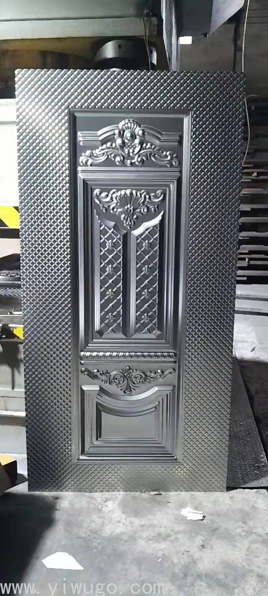 Embossed Door Panel Anti-Theft Door Iron Sheet Cold Rolled Plate Foreign Trade Export Door Leather Galvanized Sheet Embossed Door Panel Anti-Theft Door Iron Sheet Cold Rolled Plate Foreign Trade Export Door Leather Galvanized Sheet
