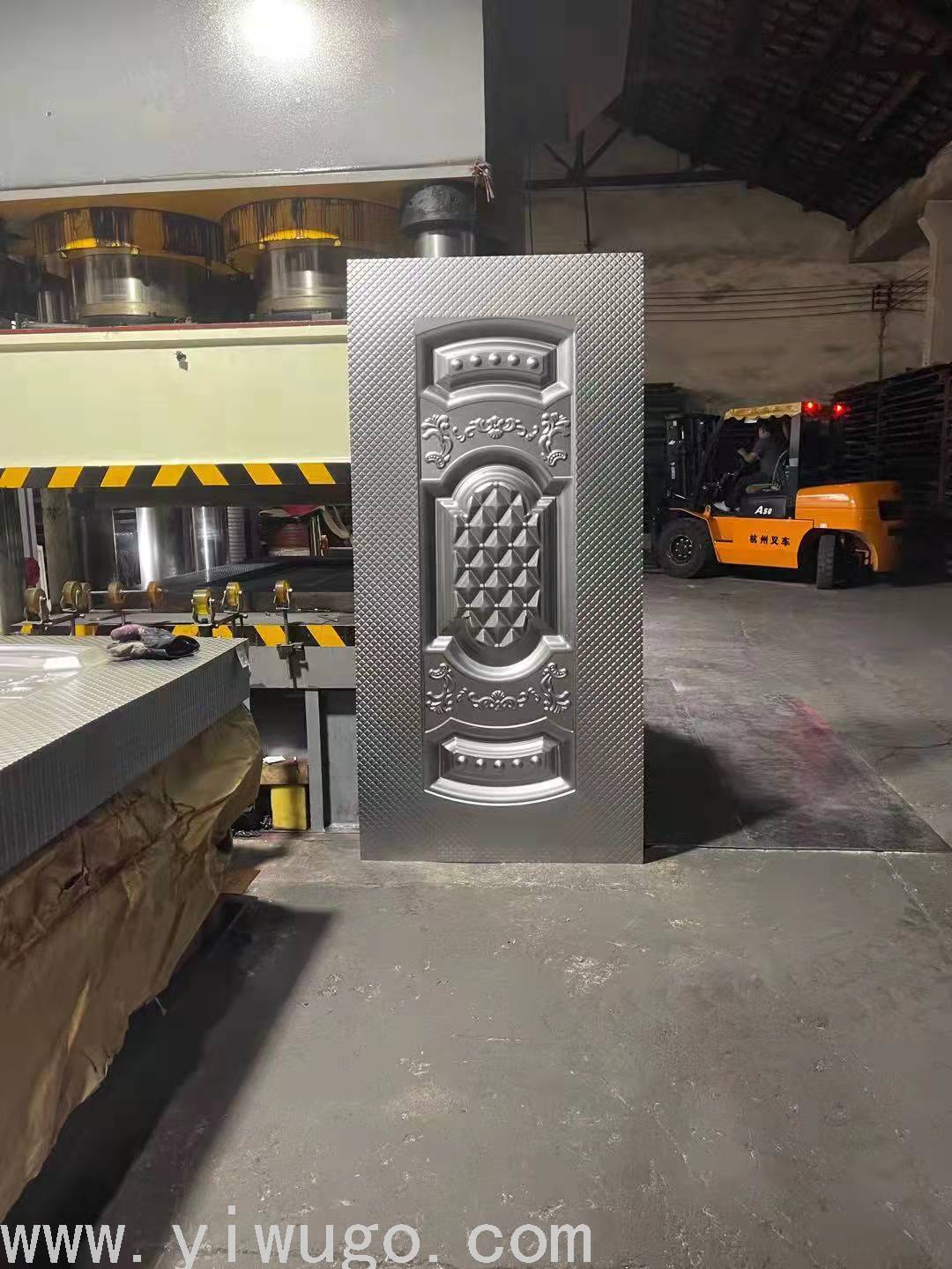 Embossed Door Panel Anti-Theft Door Iron Sheet Cold Rolled Plate Foreign Trade Export Door Leather Galvanized Sheet Embossed Door Panel Anti-Theft Door Iron Sheet Cold Rolled Plate Foreign Trade Export Door Leather Galvanized Sheet