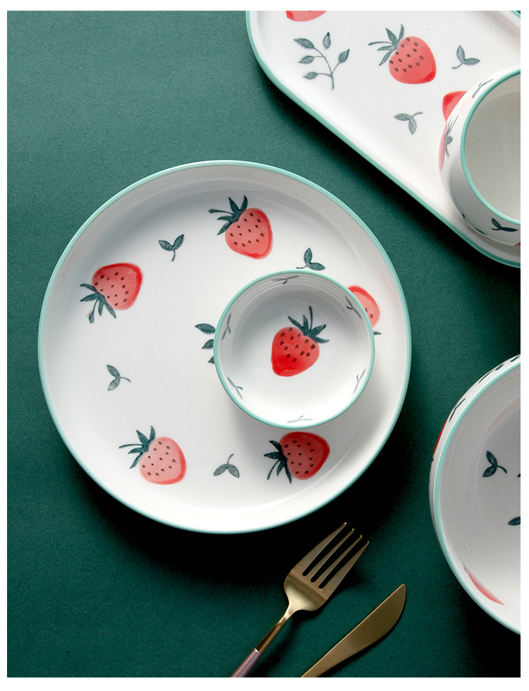 New Strawberry Pattern Household Dining Bowl Plate Cute Girl Heart Ceramic Tableware Underglaze Color Shallow Plate Sauce Dish Rice Bowl